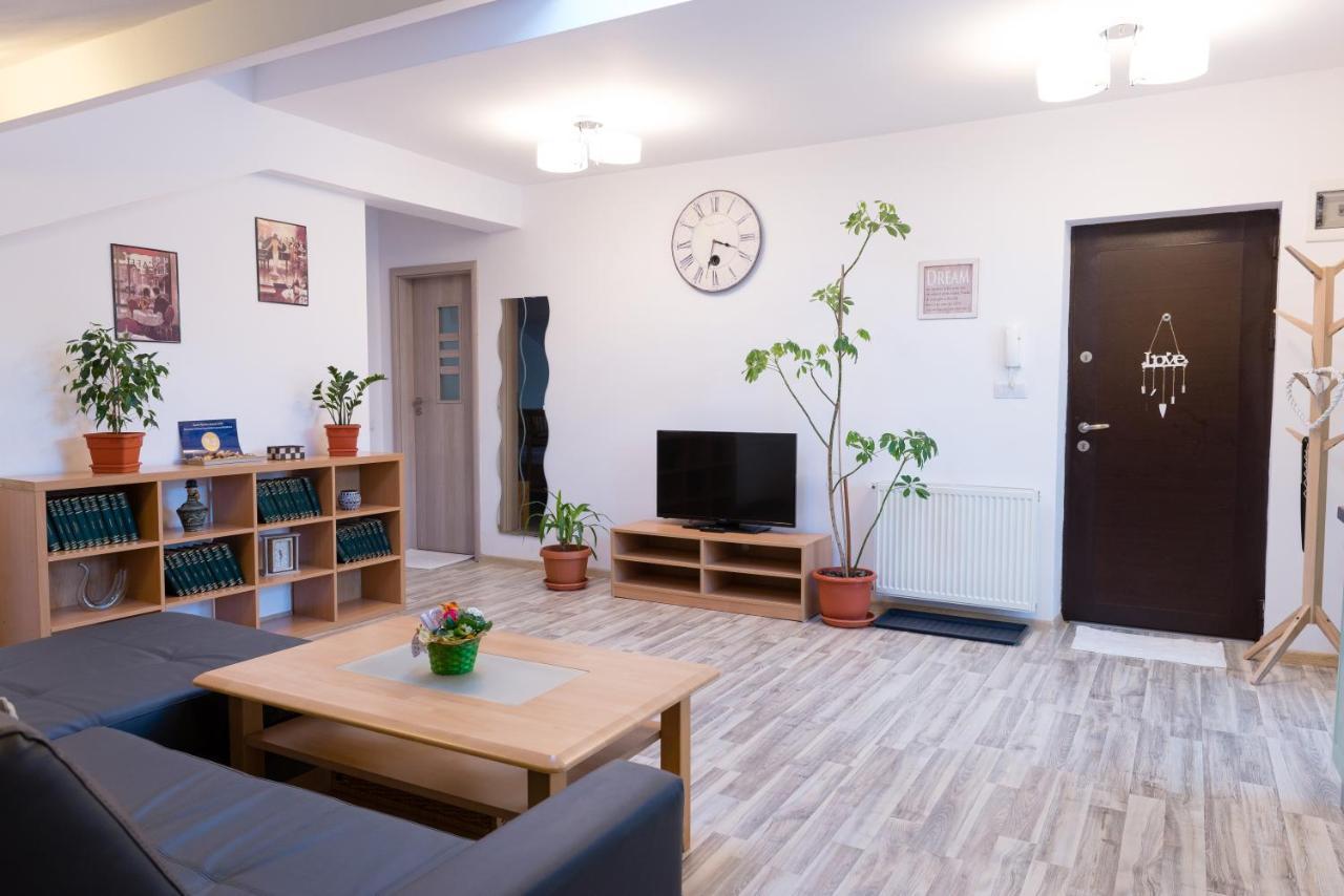 Romexpo Apartment Luxury - Aproape De Centru Si Parc Herastrau! Bucharest Exterior photo